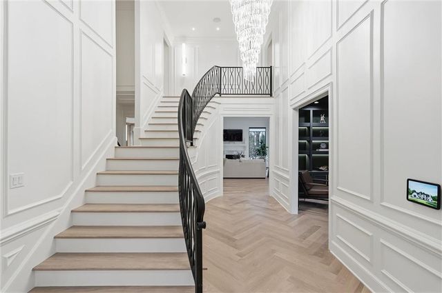 2608 W 118th Street, Leawood, KS 66211