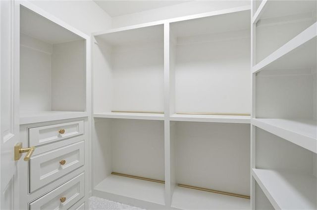 2608 W 118th Street, Leawood, KS 66211