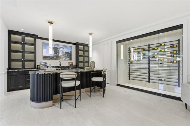 2608 W 118th Street, Leawood, KS 66211