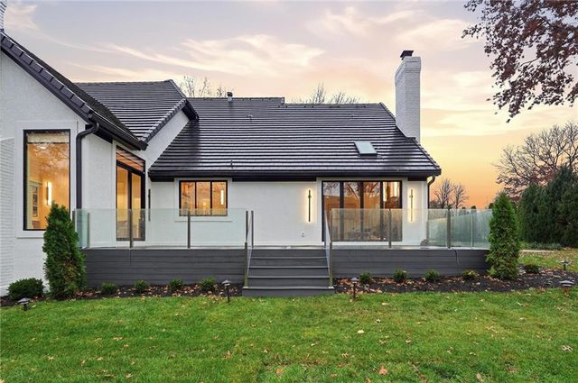 2608 W 118th Street, Leawood, KS 66211