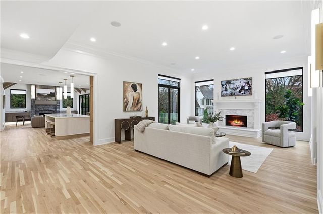 2608 W 118th Street, Leawood, KS 66211