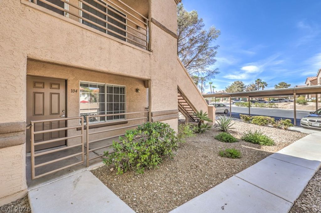9070 Spring Mountain Road 104, Las Vegas, NV 89117 — photo 3
