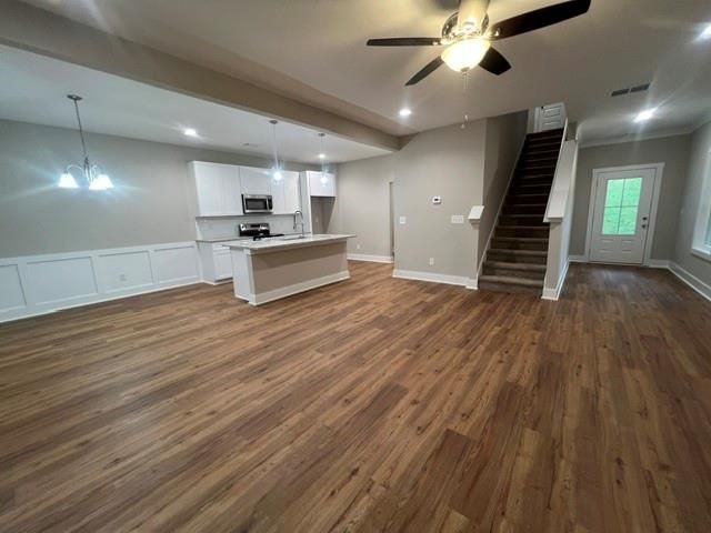 296 Stonington Drive, Mount Airy, GA 30563