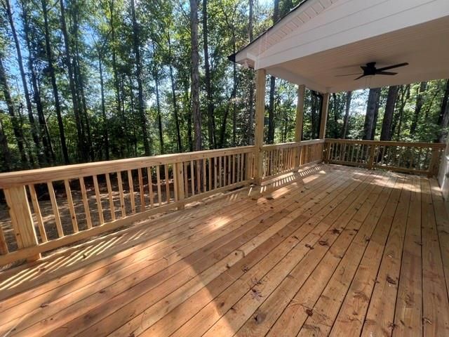 296 Stonington Drive, Mount Airy, GA 30563