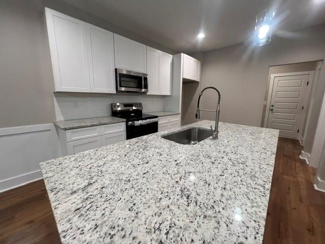 296 Stonington Drive, Mount Airy, GA 30563