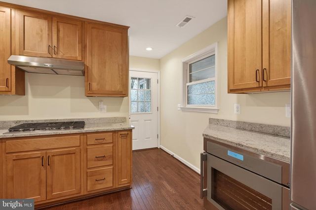 1116 SUMMIT AVE, Front Royal, VA 22630