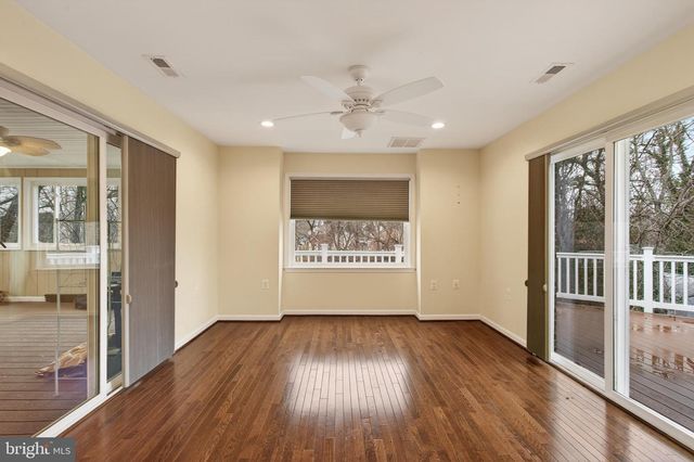 1116 SUMMIT AVE, Front Royal, VA 22630