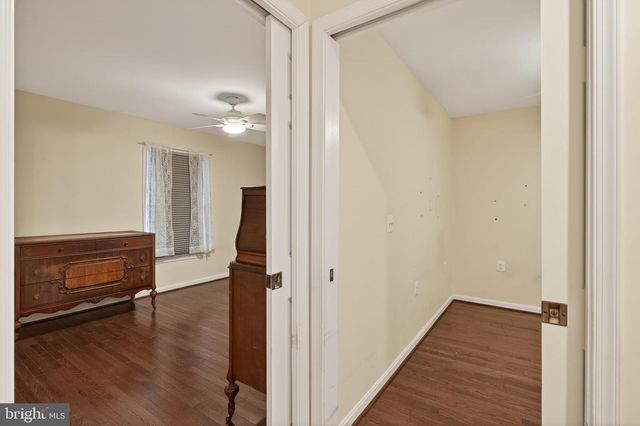 1116 SUMMIT AVE, Front Royal, VA 22630