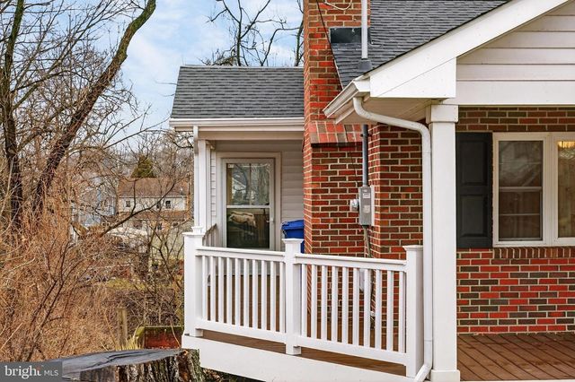 1116 SUMMIT AVE, Front Royal, VA 22630