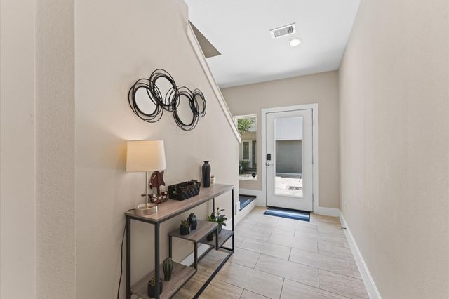 2422 Cochran Street, Houston, TX 77009