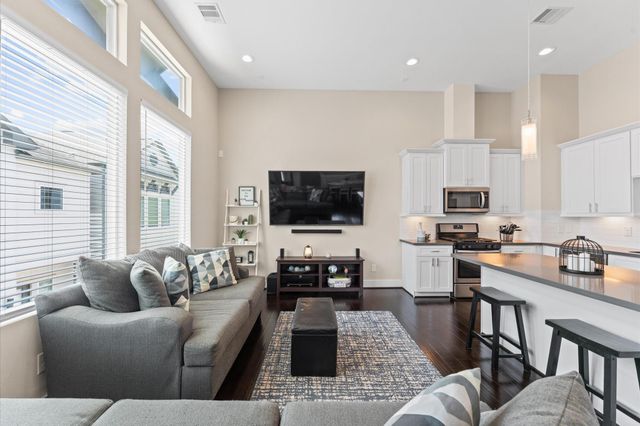 2422 Cochran Street, Houston, TX 77009