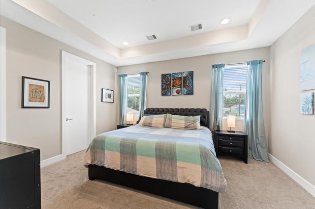 2422 Cochran Street, Houston, TX 77009