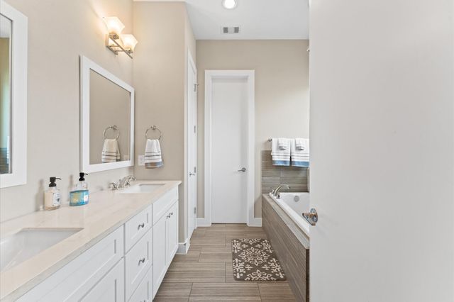 2422 Cochran Street, Houston, TX 77009