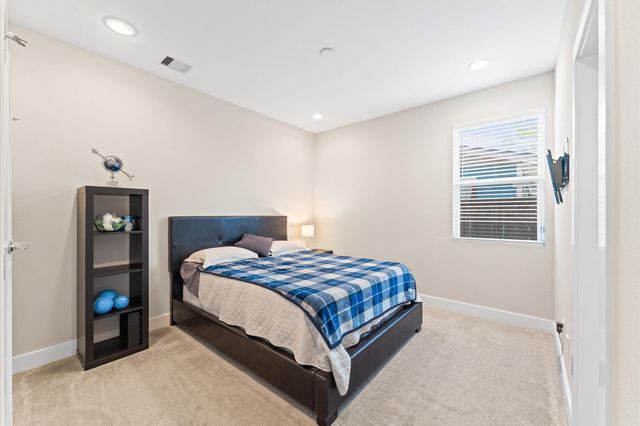 2422 Cochran Street, Houston, TX 77009