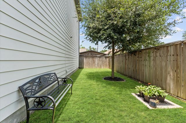 2422 Cochran Street, Houston, TX 77009