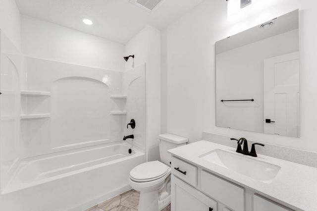 2147 Pepin Drive, Lino Lakes, MN 55038