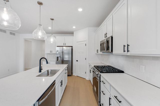 2147 Pepin Drive, Lino Lakes, MN 55038