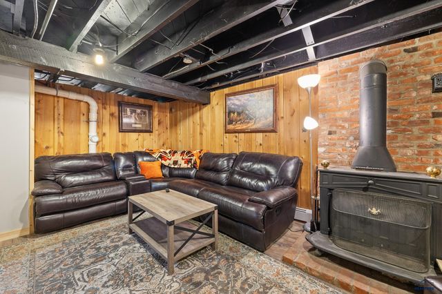 606 RIDGE RD, Lead, SD 57754