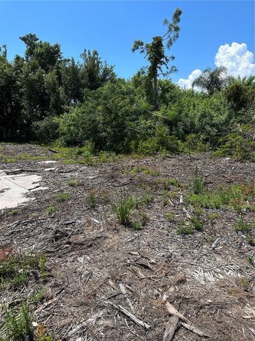 1015 ELM STREET, Punta Gorda, FL 33950