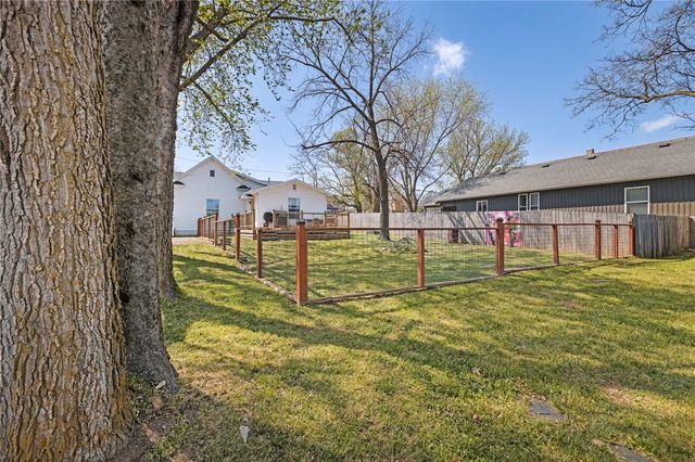 255 Wheeler Street, West Fork, AR 72774