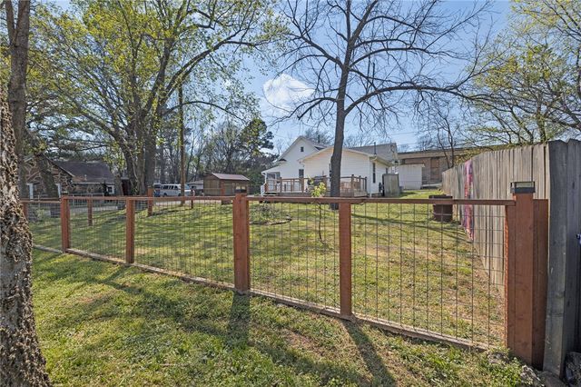 255 Wheeler Street, West Fork, AR 72774