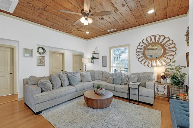 255 Wheeler Street, West Fork, AR 72774