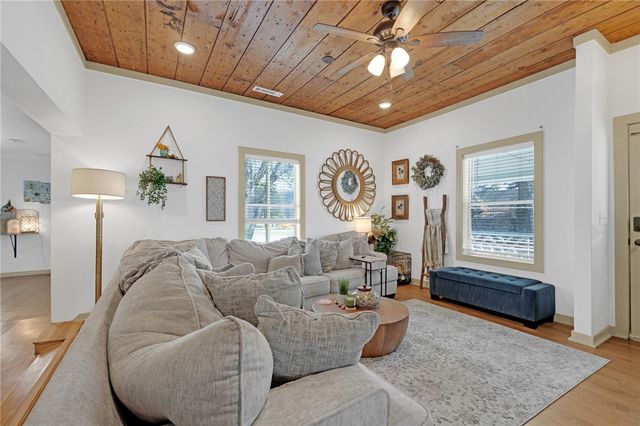 255 Wheeler Street, West Fork, AR 72774