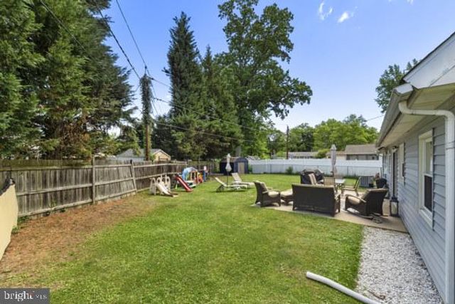 12 ELRIDGE LN, Willingborough, NJ 08046