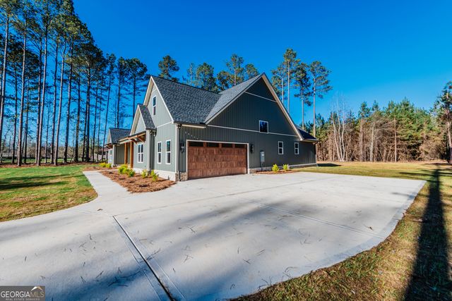 2089 Willow Lake Road, Fort Valley, GA 31030
