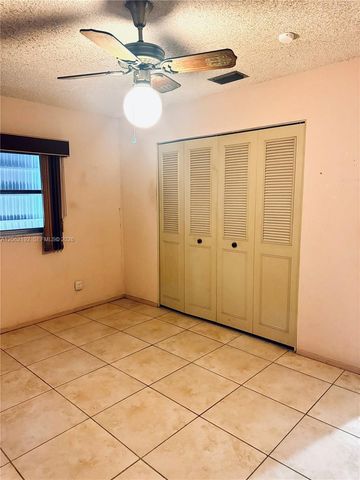 8111 NW 92nd Avenue, Tamarac, FL 33321
