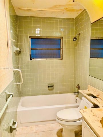 8111 NW 92nd Avenue, Tamarac, FL 33321