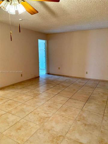 8111 NW 92nd Avenue, Tamarac, FL 33321