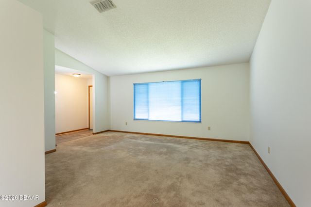 2940 Courtland Boulevard, Deltona, FL 32738
