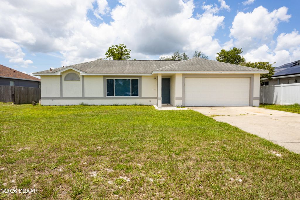 2940 Courtland Boulevard, Deltona, FL 32738