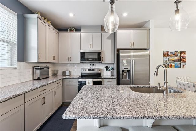 615 Old Hickory Blvd Unit 721, Nashville, TN 37209