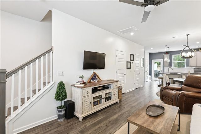 615 Old Hickory Blvd Unit 721, Nashville, TN 37209