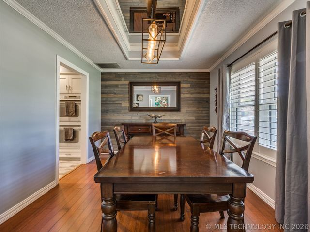 8817 S 72nd East Avenue, Tulsa, OK 74133