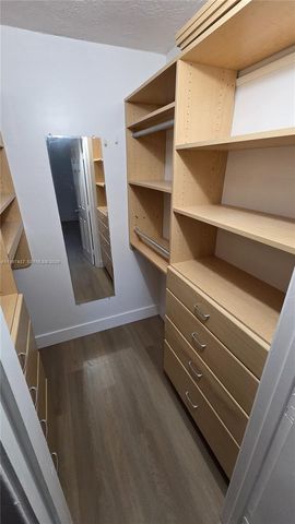 1125 NE 16th Pl 212, Fort Lauderdale, FL 33305