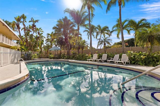 1125 NE 16th Pl 212, Fort Lauderdale, FL 33305