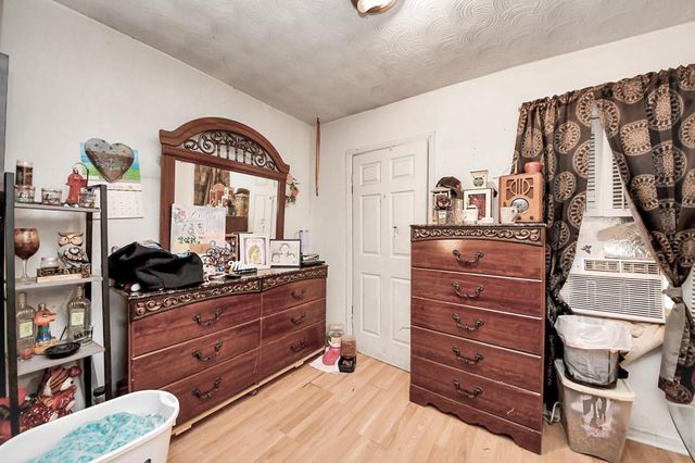 2909 Tarpey Avenue, Texas City, TX 77590