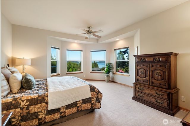 8151 E Seaview Drive, Port Orchard, WA 98366