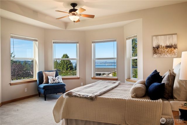 8151 E Seaview Drive, Port Orchard, WA 98366