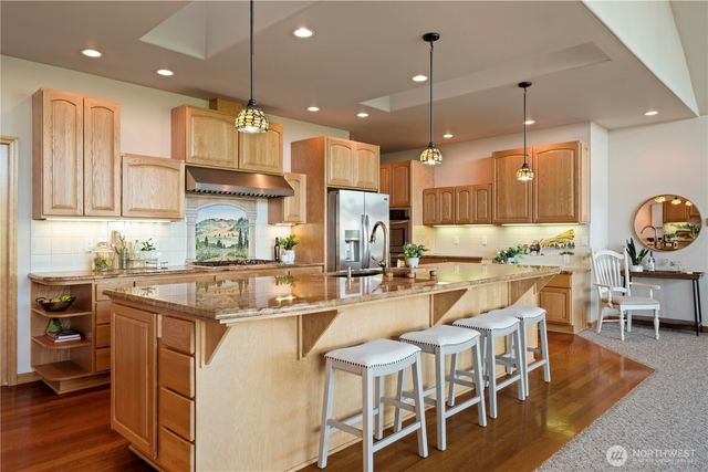 8151 E Seaview Drive, Port Orchard, WA 98366