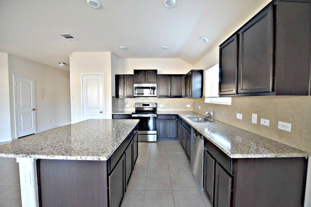 644 Heritage Grove RD, Leander, TX 78641