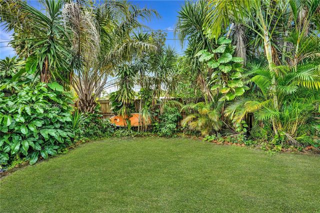 1501 NE 35th St, Oakland Park, FL 33334