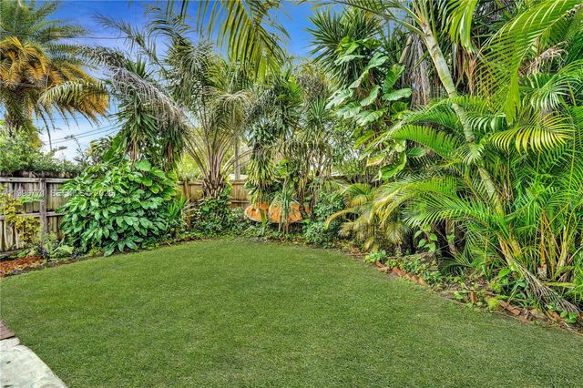 1501 NE 35th St, Oakland Park, FL 33334