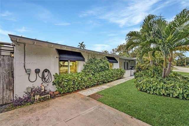 1501 NE 35th St, Oakland Park, FL 33334