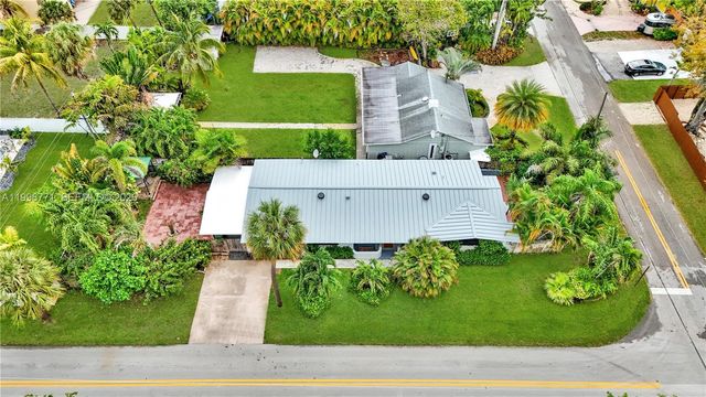 1501 NE 35th St, Oakland Park, FL 33334