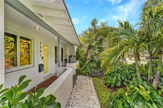 1501 NE 35th St, Oakland Park, FL 33334