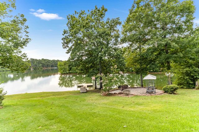 119 Blalock Coves Drive, Chesnee, SC 29323